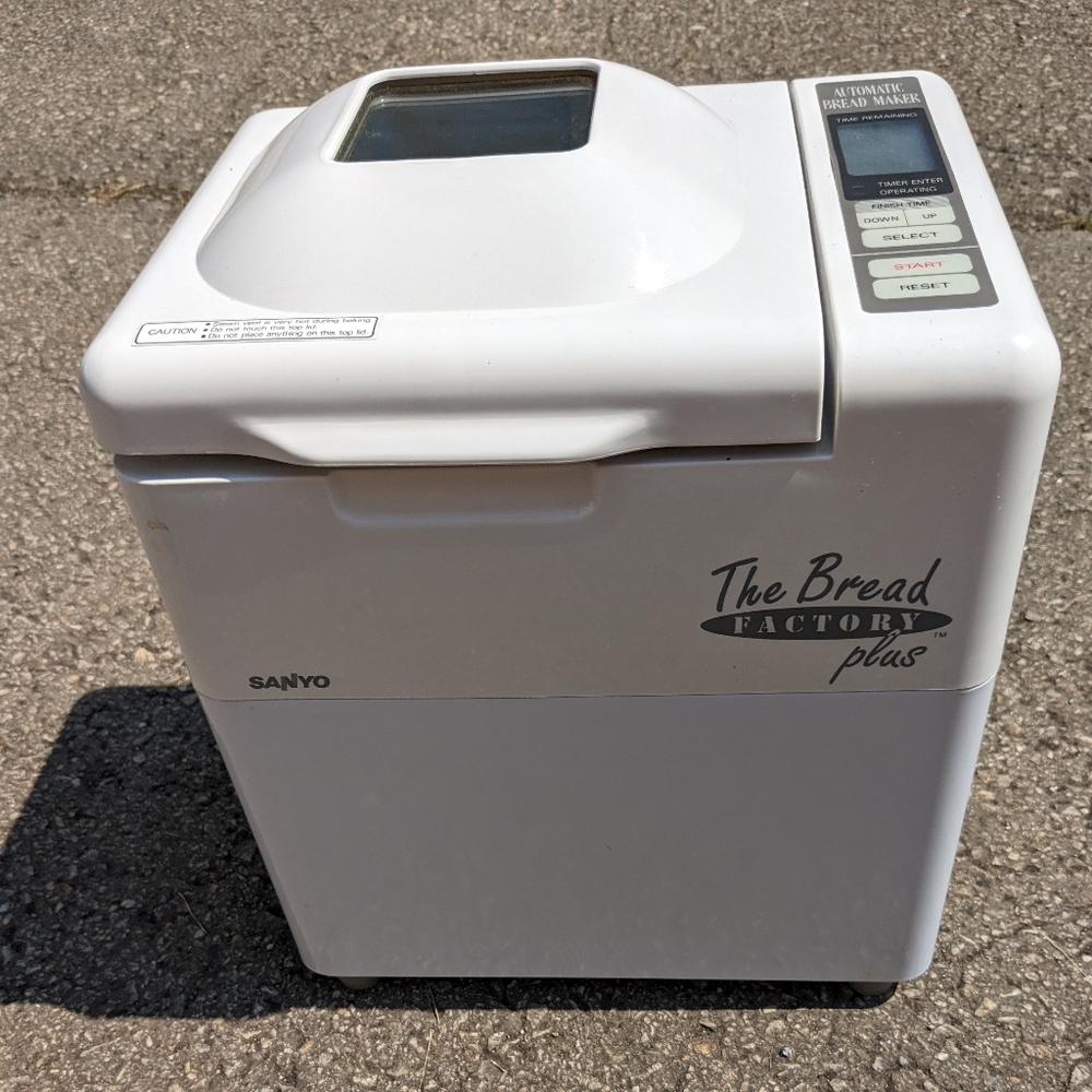 Sanyo Bread maker
